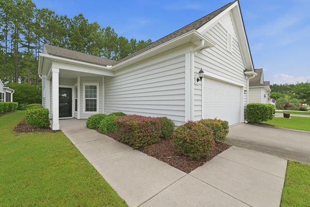 531 Eastern Isle Avenue, Summerville, SC 29486