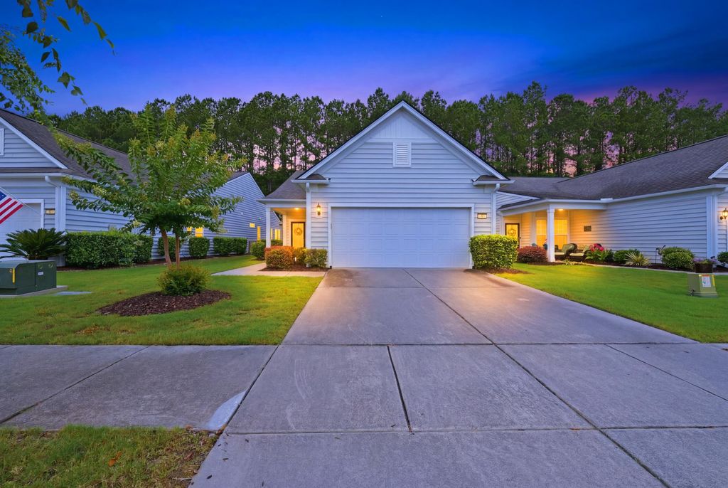 531 Eastern Isle Avenue, Summerville, SC 29486