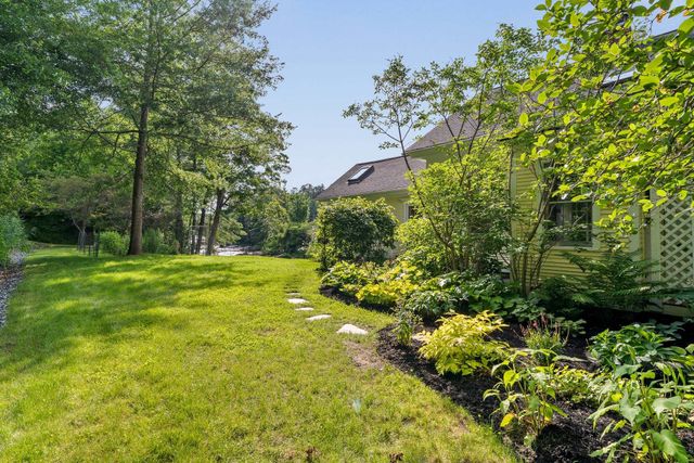 16 Church Street, Woodstock, VT 05091
