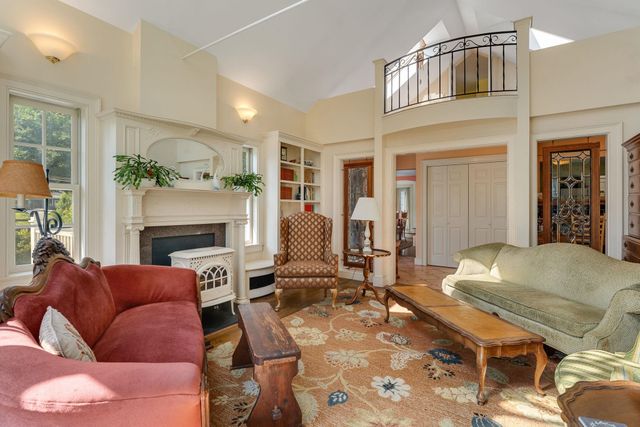 16 Church Street, Woodstock, VT 05091