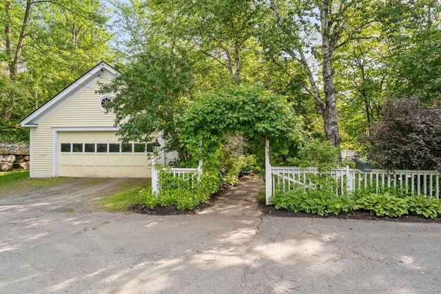 16 Church Street, Woodstock, VT 05091