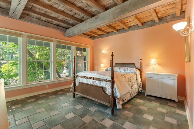 16 Church Street, Woodstock, VT 05091