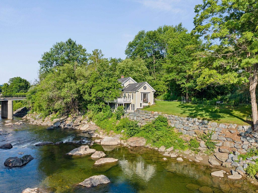 16 Church Street, Woodstock, VT 05091