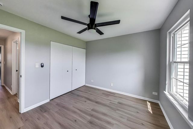 2105 Glasgow Court 2105, Hanover Park, IL 60133