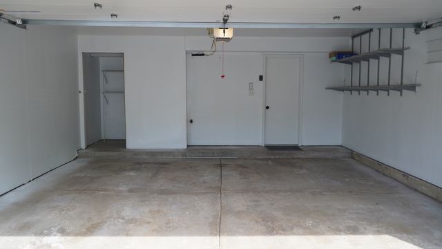2105 Glasgow Court 2105, Hanover Park, IL 60133