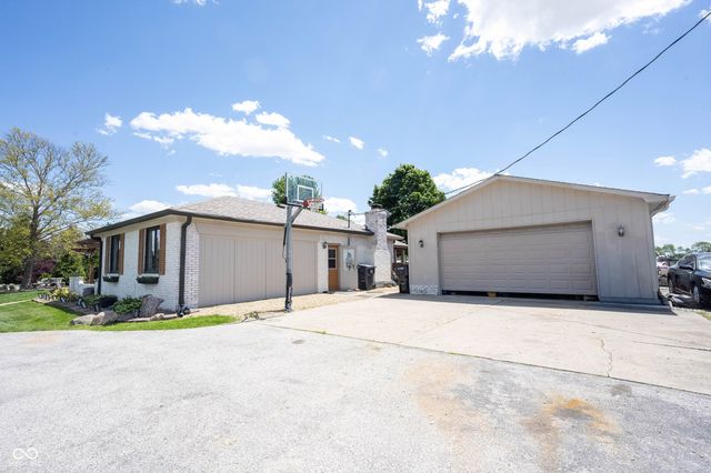 783 W 850 N, Fortville, IN 46040