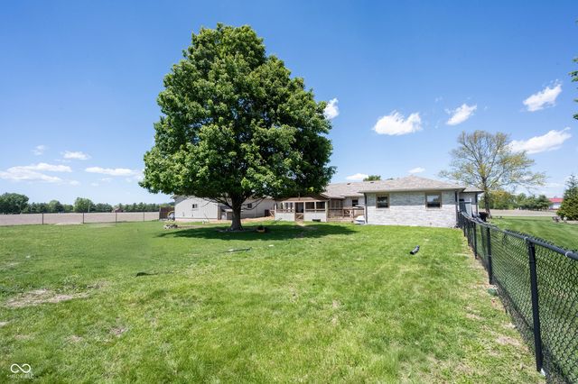 783 W 850 N, Fortville, IN 46040