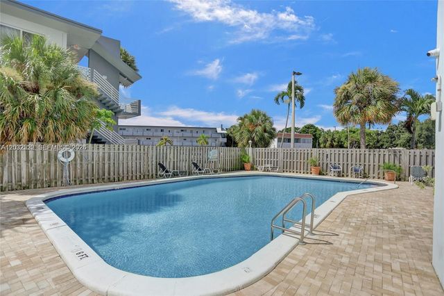 13155 Ixora Court 202, North Miami, FL 33181