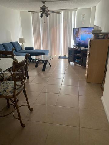 13155 Ixora Court 202, North Miami, FL 33181