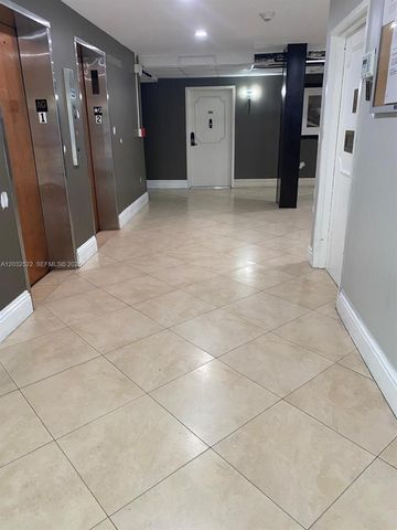 13155 Ixora Court 202, North Miami, FL 33181
