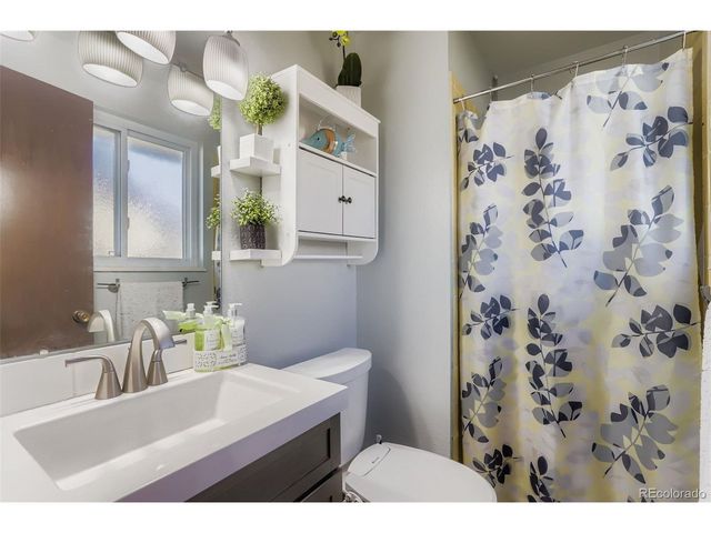 2150 Derby Hill Dr, Loveland, CO 80537