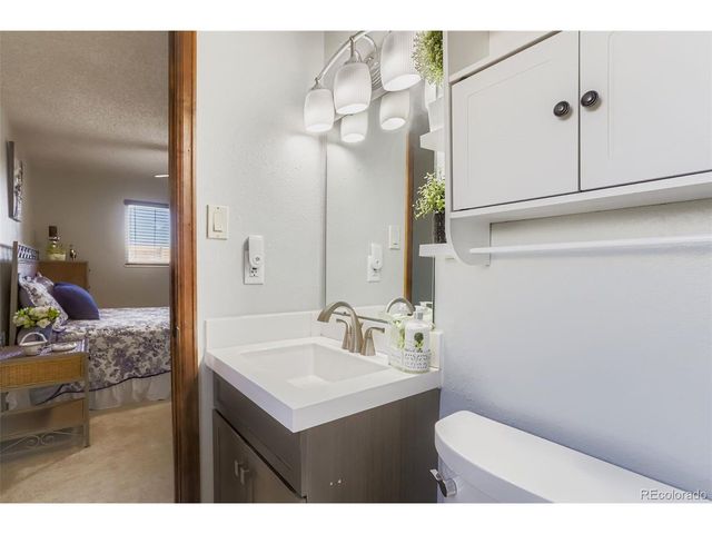 2150 Derby Hill Dr, Loveland, CO 80537