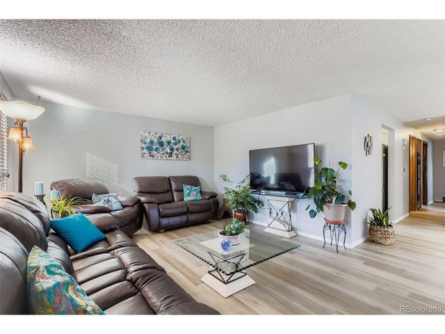 2150 Derby Hill Dr, Loveland, CO 80537