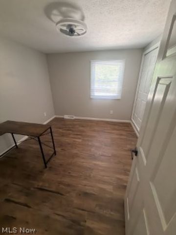 7908 Kellogg Creek Drive, Mentor, OH 44060