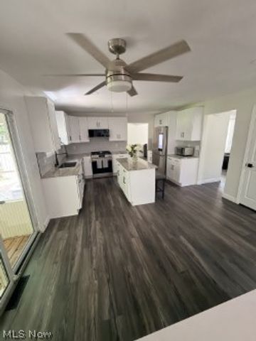 7908 Kellogg Creek Drive, Mentor, OH 44060