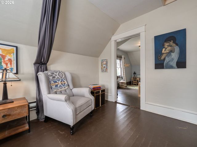 24305 Ne HIGHWAY 240, Newberg, OR 97132