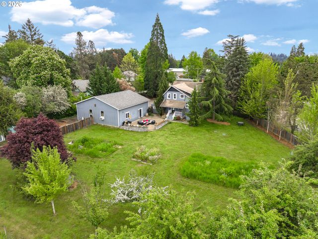 24305 Ne HIGHWAY 240, Newberg, OR 97132