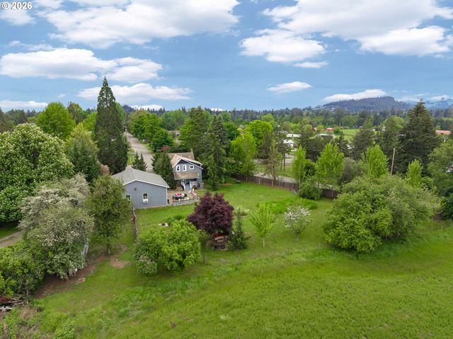24305 Ne HIGHWAY 240, Newberg, OR 97132
