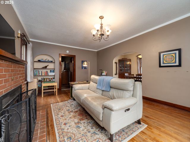 24305 Ne HIGHWAY 240, Newberg, OR 97132