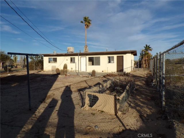 6810 Maude Adams, 29 Palms, CA 92277