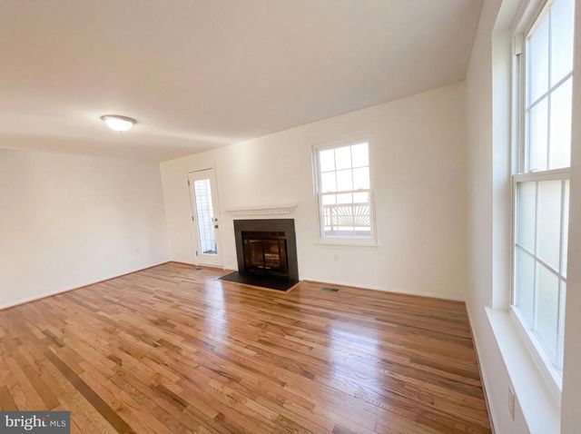 6352 SHAUNDALE DR, Springfield, VA 22152