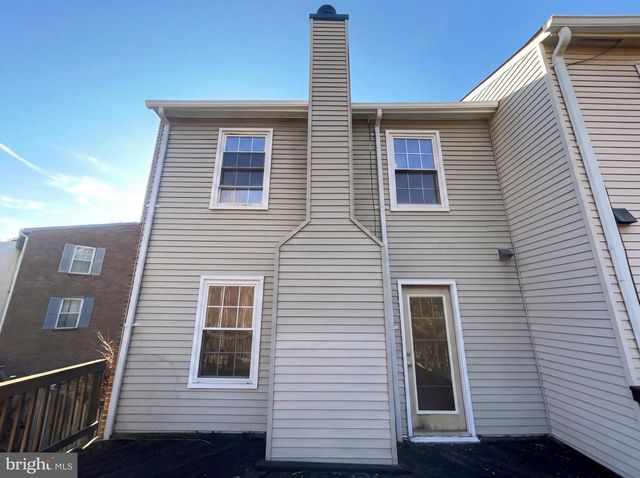 6352 SHAUNDALE DR, Springfield, VA 22152