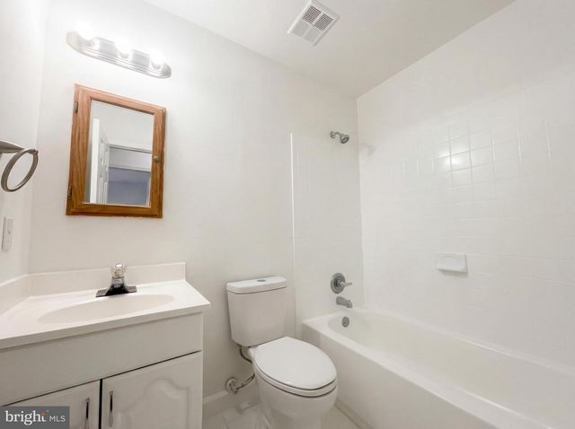 6352 SHAUNDALE DR, Springfield, VA 22152