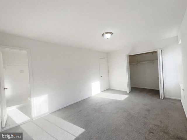 6352 SHAUNDALE DR, Springfield, VA 22152