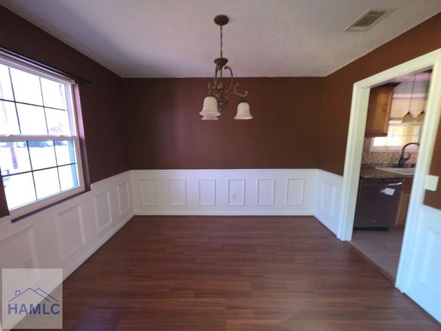 621 Parker Drive, Hinesville, GA 31313