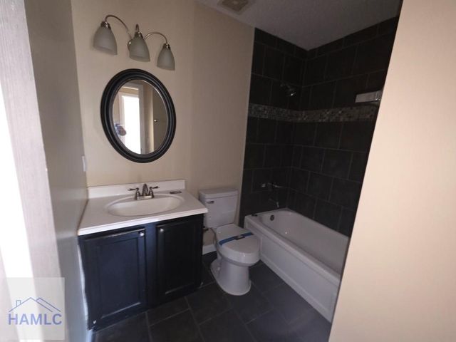 621 Parker Drive, Hinesville, GA 31313