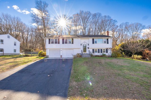 65 Andover Road, East Hartford, CT 06108