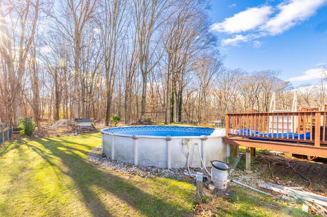 65 Andover Road, East Hartford, CT 06108