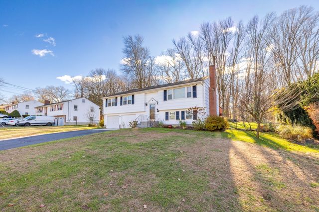 65 Andover Road, East Hartford, CT 06108