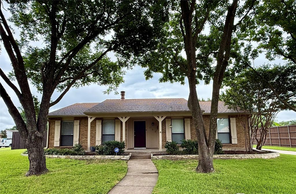 435 Clear Creek Lane, Coppell, TX 75019