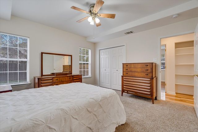 134 Laumaia LN, Bastrop, TX 78602