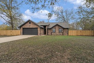 134 Laumaia LN, Bastrop, TX 78602