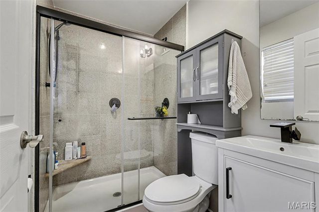 1321 Green Mist Drive, Fenton, MO 63026