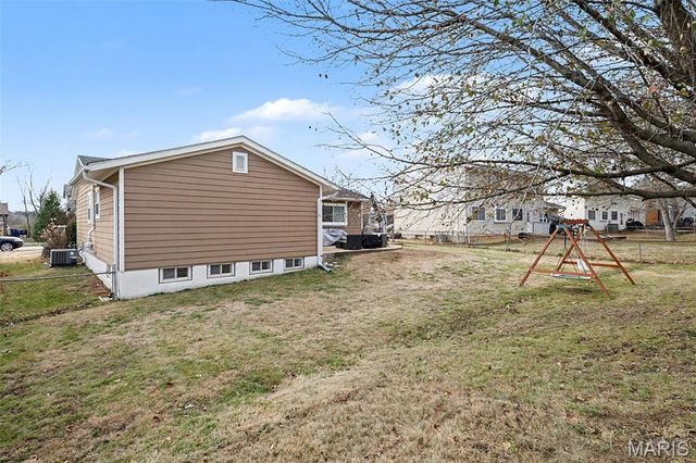 1321 Green Mist Drive, Fenton, MO 63026