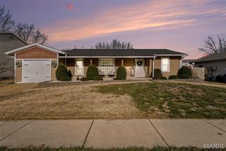 1321 Green Mist Drive, Fenton, MO 63026