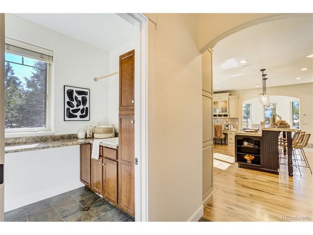 5085 Saxton Hollow Rd, Colorado Springs, CO 80908