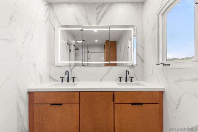 40616 Rock Mountain Drive, Fallbrook, CA 92028