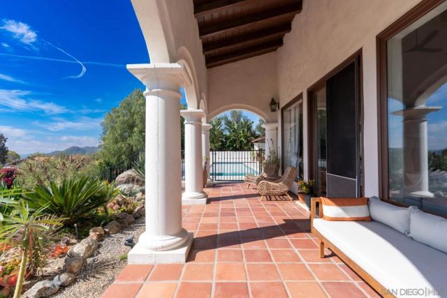 40616 Rock Mountain Drive, Fallbrook, CA 92028