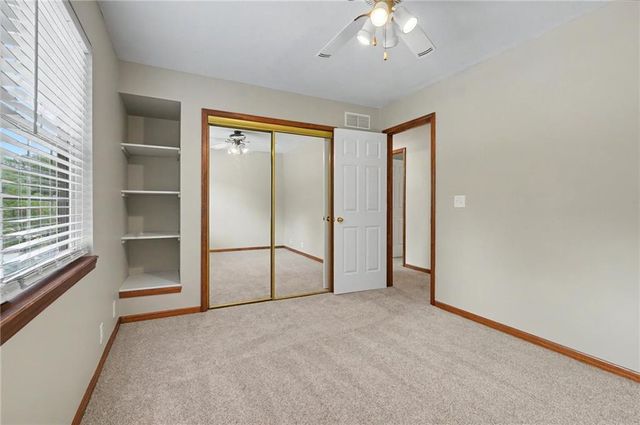 3011 Tomahawk Drive, Lawrence, KS 66049