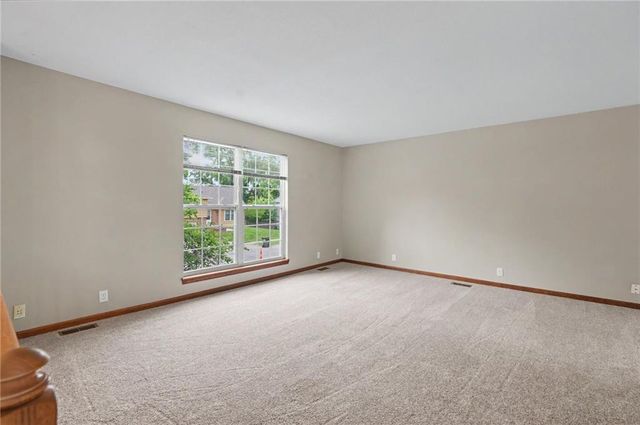 3011 Tomahawk Drive, Lawrence, KS 66049