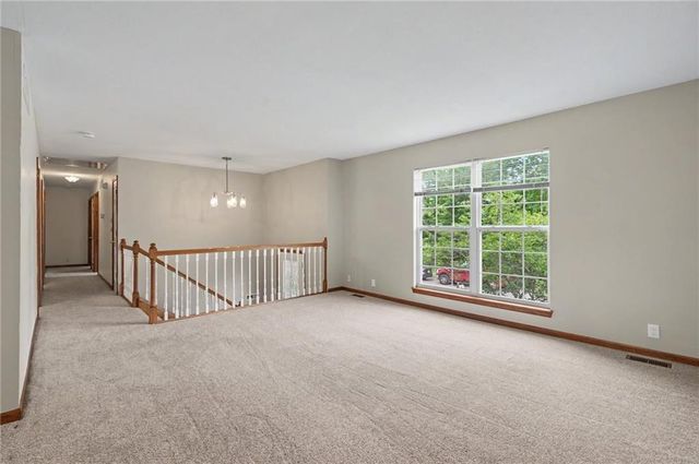 3011 Tomahawk Drive, Lawrence, KS 66049
