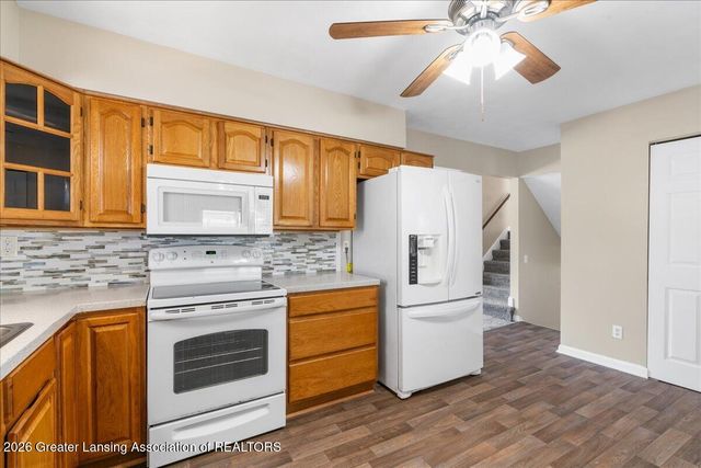 3117 Lawdor Road, Lansing, MI 48911