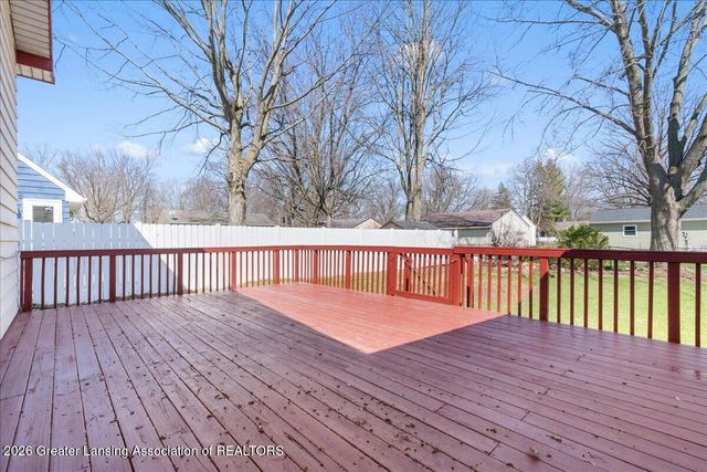 3117 Lawdor Road, Lansing, MI 48911