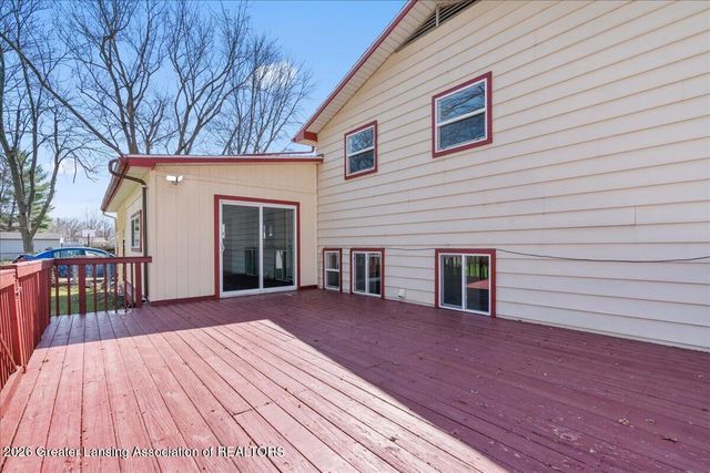 3117 Lawdor Road, Lansing, MI 48911