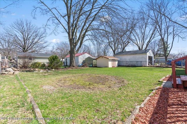 3117 Lawdor Road, Lansing, MI 48911