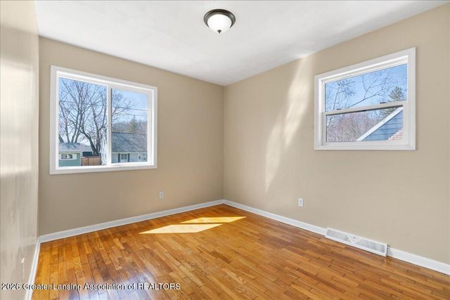 3117 Lawdor Road, Lansing, MI 48911